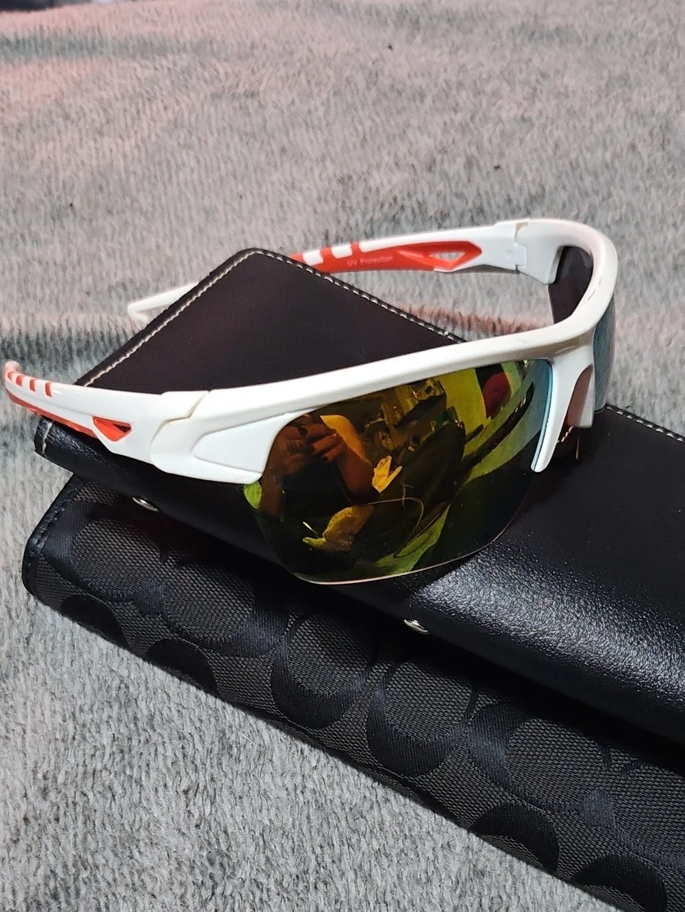 Euro Optics Arrow Mens Sport Sunglasses
